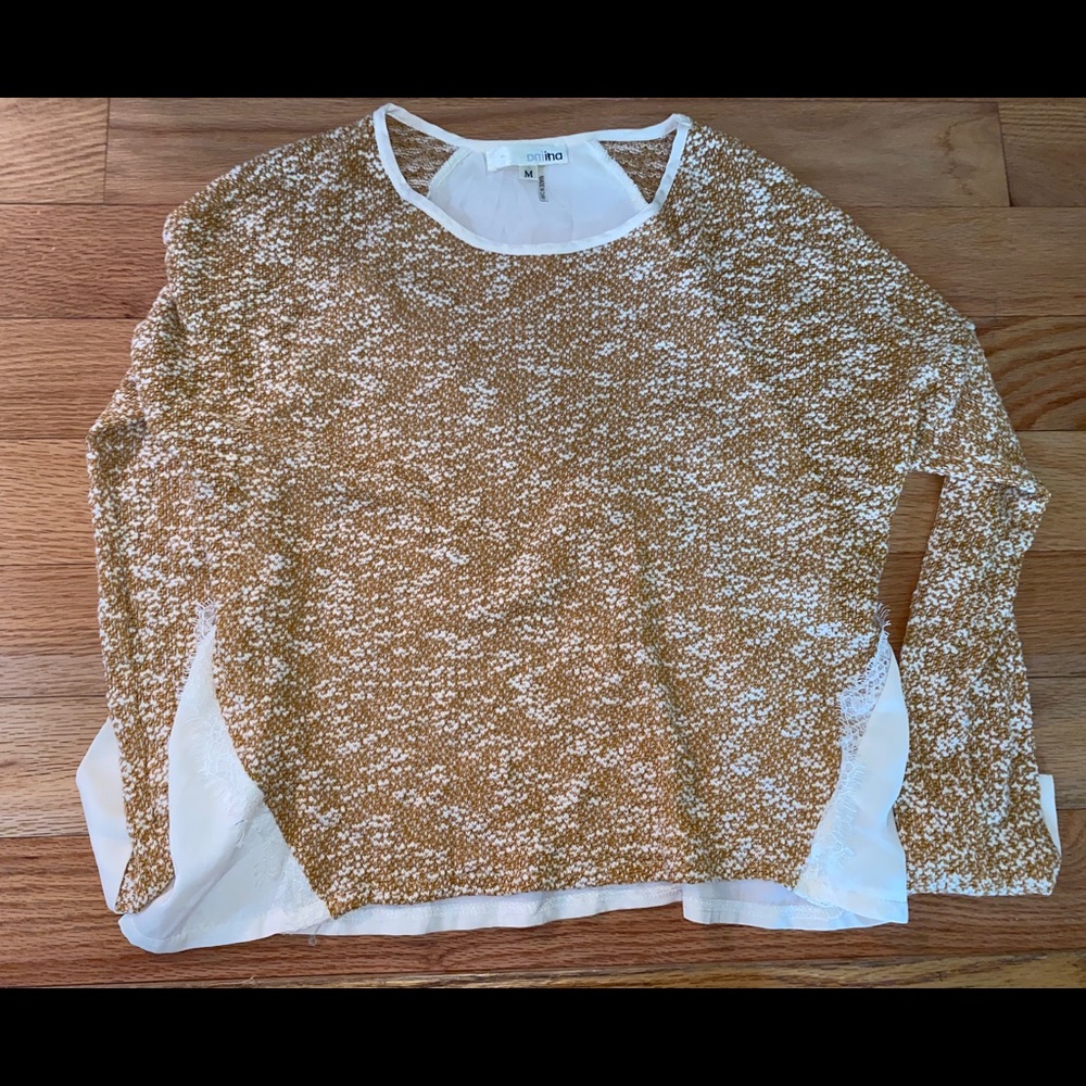 ✯ White & Gold Knit Lace Top ✯